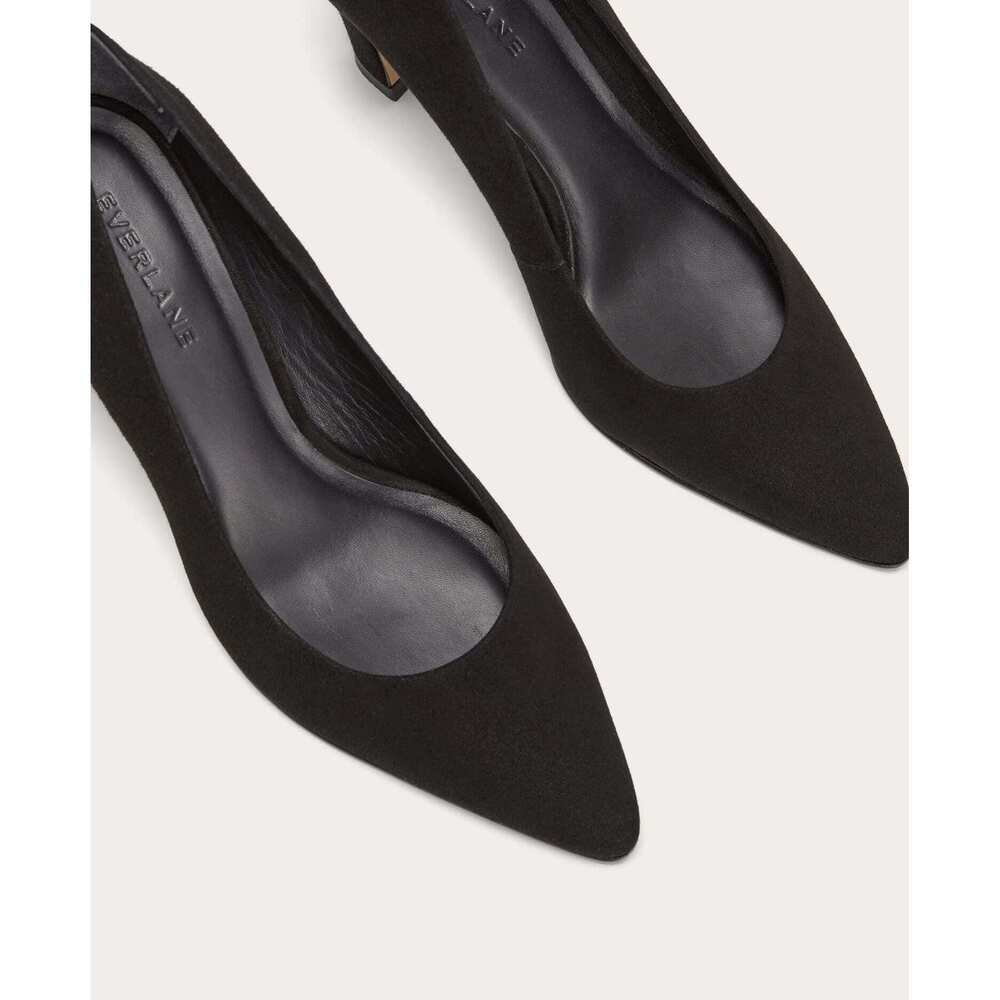 Everlane Banana Pump in Black Suede, Size 8, Leather
